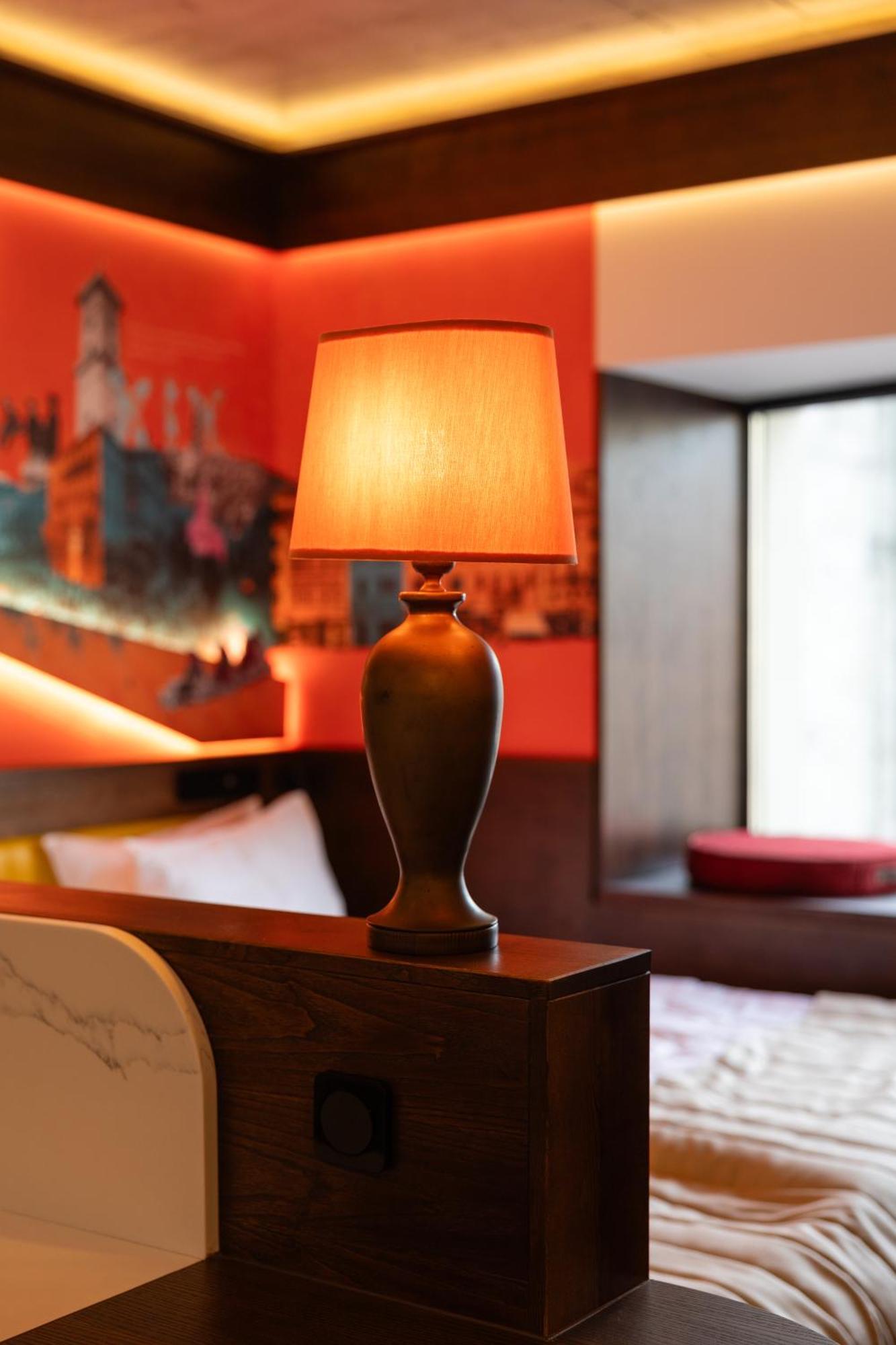 לבוב !Fest Hotel Rynok Square מראה חיצוני תמונה