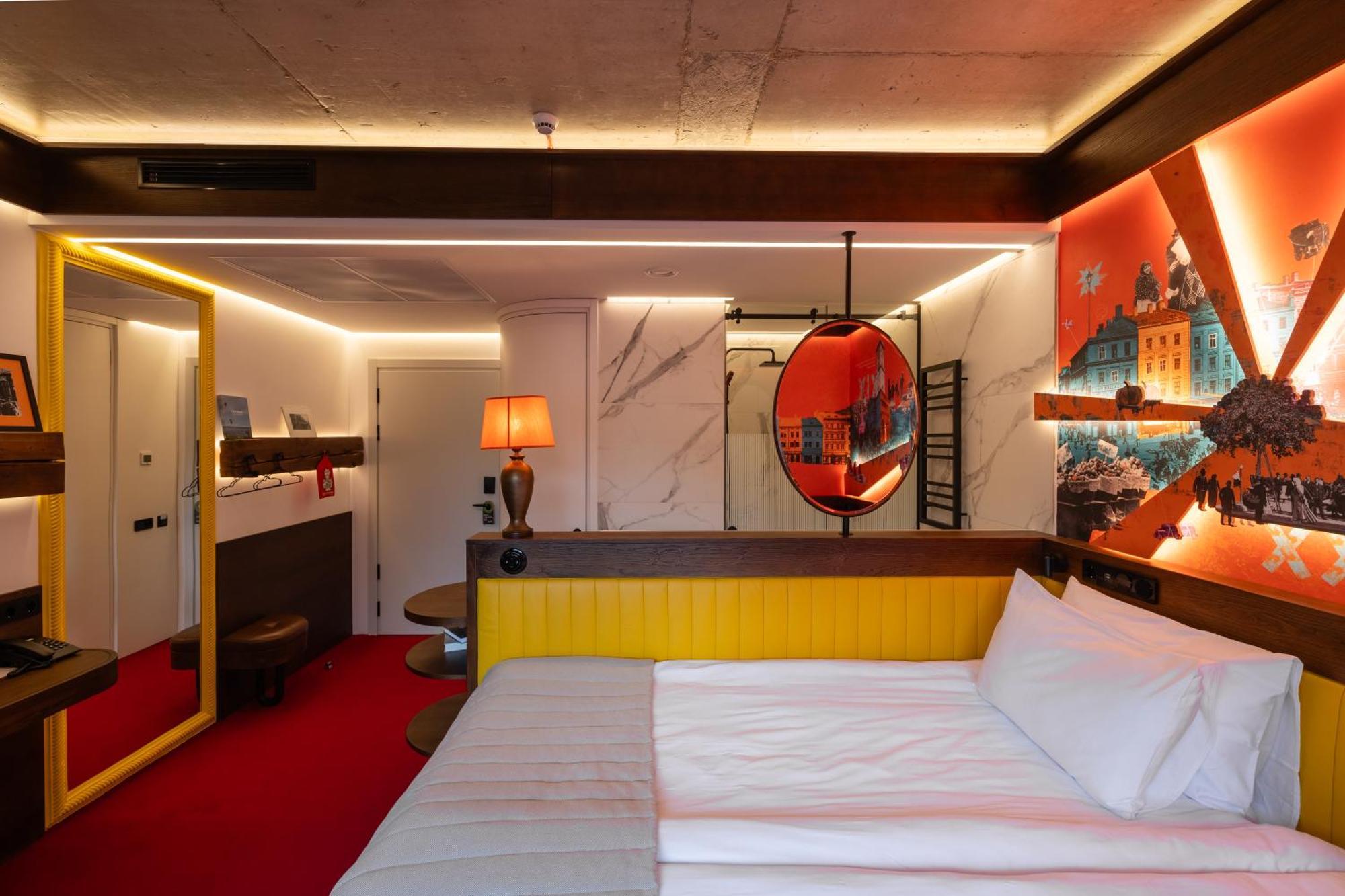 לבוב !Fest Hotel Rynok Square מראה חיצוני תמונה