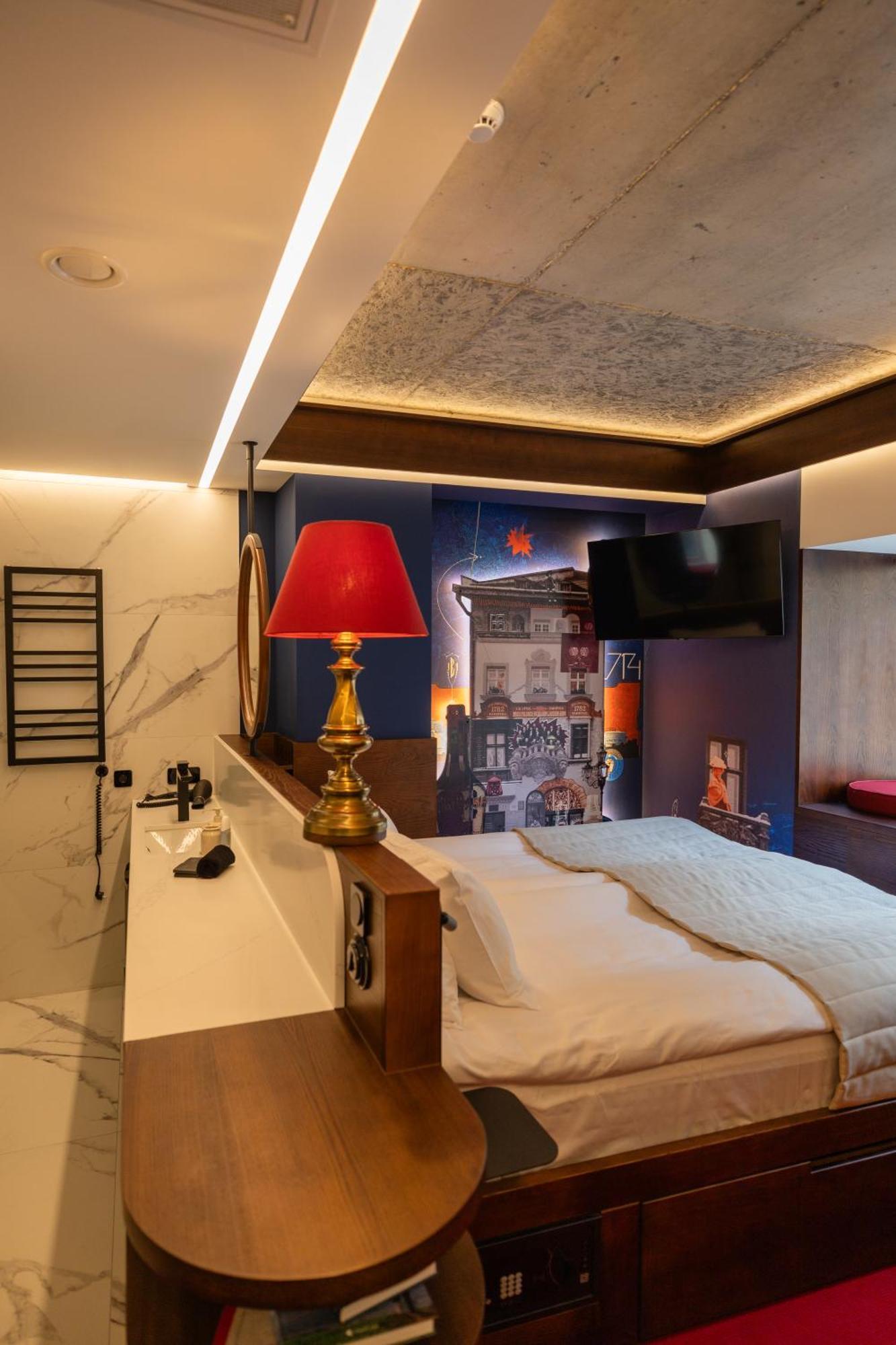 לבוב !Fest Hotel Rynok Square מראה חיצוני תמונה