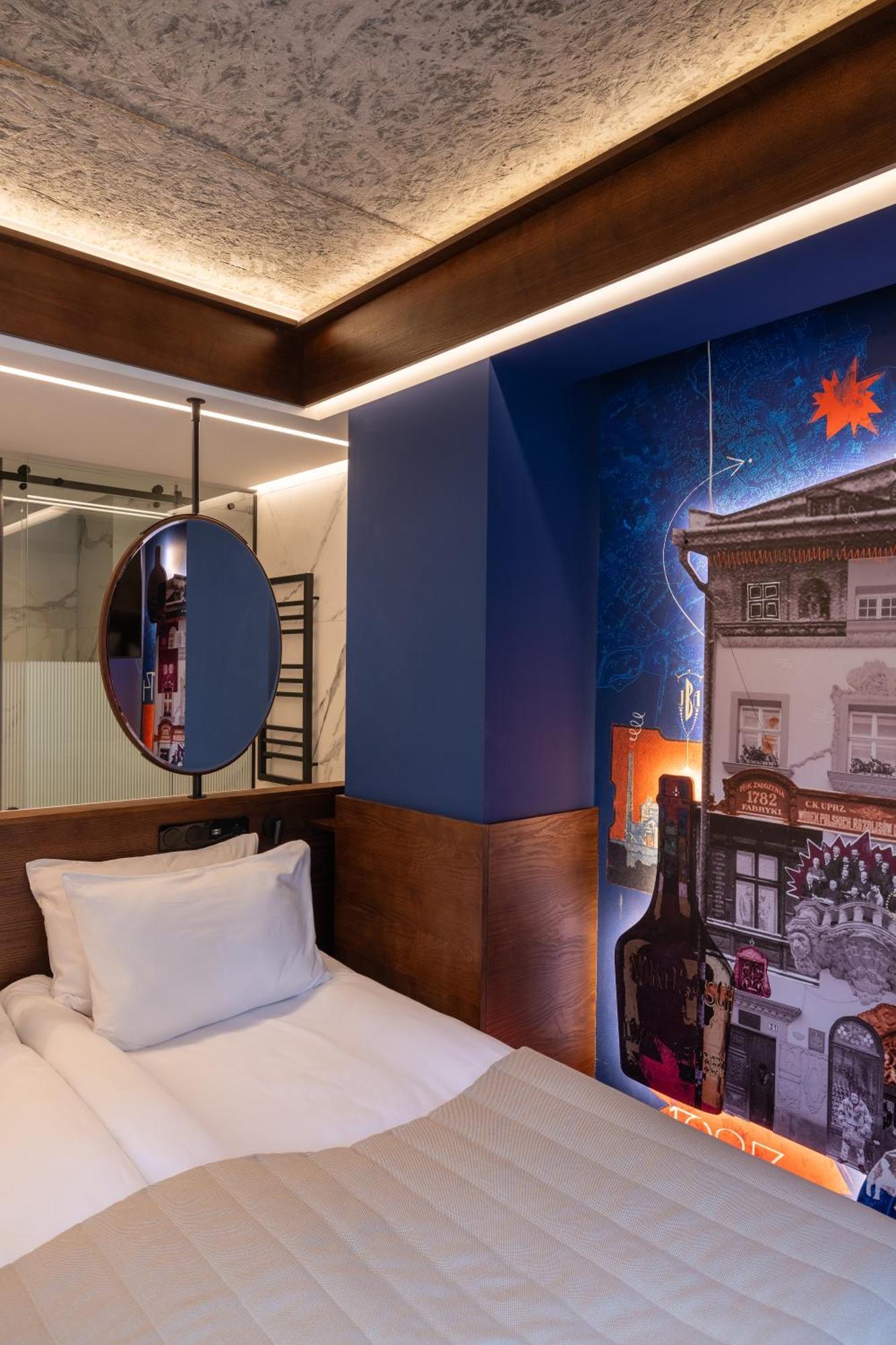 לבוב !Fest Hotel Rynok Square מראה חיצוני תמונה