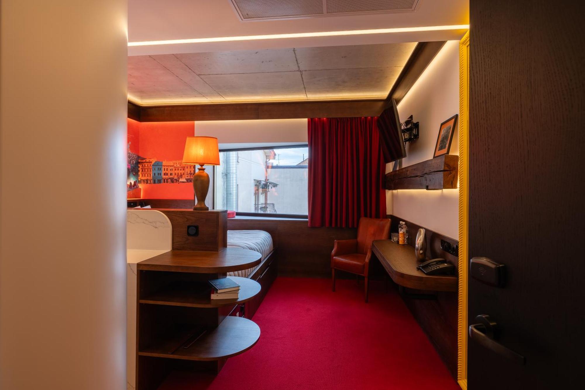 לבוב !Fest Hotel Rynok Square מראה חיצוני תמונה